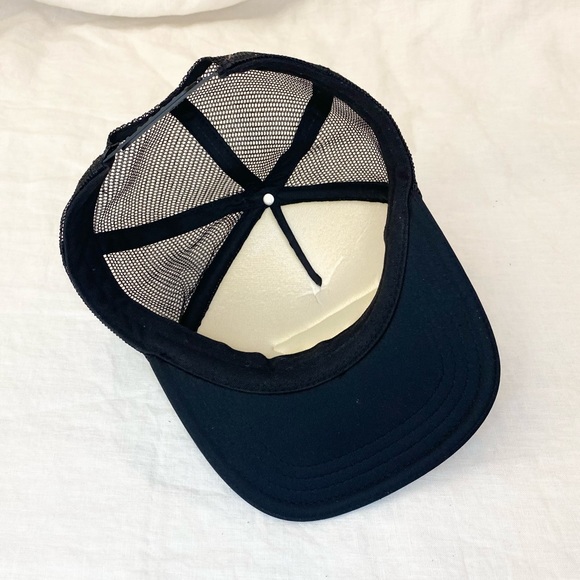 Vans Classic Patch Black And White Trucker Snapback Hat - Picture 13 of 15